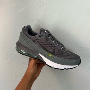 Men's Nike Air Max Pulse Casual Shoe